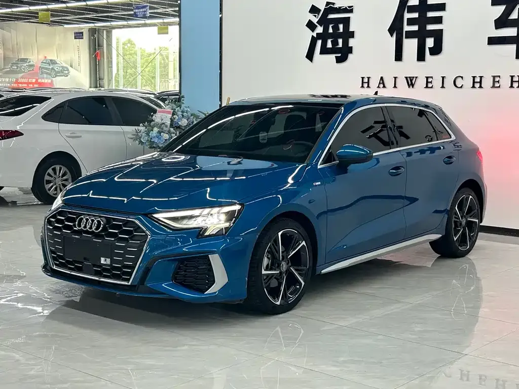 2022 Audi A3 Sportback 35 TFSI Fashion Sport