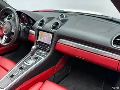 2023 Porsche 718 Boxster Style Edition 2.0T — фото 10