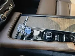 2021 Volvo S90 B5 Zhiyuan Luxury, чёрный — фото 13