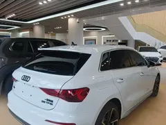 2023 Audi A3 Sportback 35 TFSI Fashion Sport, белый — фото 7