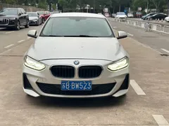 2021 BMW 1 Series 1 120i M Sport, белый — фото 2