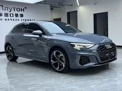 2022 Audi A3 Sportback 35 TFSI RS Package — фото 3
