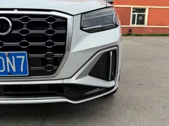 2022 Audi Q2L 35 TFSI Fashion Sport, белый — фото 9