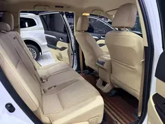 2021 Toyota Highlander 2.0T 4WD Elite 7-seat, белый — фото 14