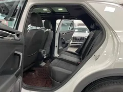 2021 Volkswagen T-Roc 280TSI DSG 4WD Luxury Smart Connect, белый — фото 6