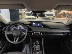 2023 Mazda 3 2.0L AT, белый — фото 9