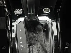 2022 Volkswagen T-Roc 280TSI DSG 2WD PLUS, белый — фото 16