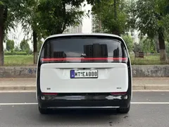 2025 Li Auto MEGA Home, белый — фото 8