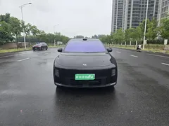 2025 Li Auto i6 4WD Standard, чёрный — фото 2