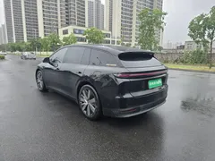 2025 Li Auto i6 4WD Standard, чёрный — фото 9
