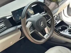 2024 BYD Qin PLUS 55KM, белый — фото 13