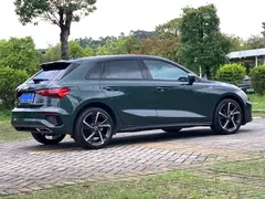2023 Audi A3 Sportback 35 TFSI Fashion Sport, зелёный — фото 5