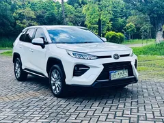 2022 Toyota Wildlander 2.0L CVT 2WD Luxury Plus, белый — фото 2