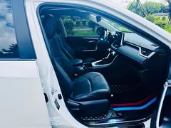 2022 Toyota Wildlander 2.0L CVT 2WD Luxury Plus, белый — фото 12
