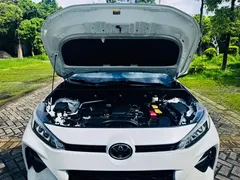 2022 Toyota Wildlander 2.0L CVT 2WD Luxury Plus, белый — фото 13