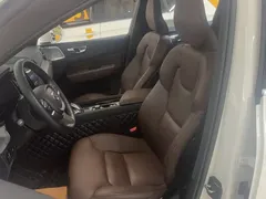2022 Volvo XC60 4WD Zhiyi Luxury, белый — фото 9