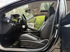 2022 Hyundai Elantra 1.5L CVT LUX Premium, чёрный — фото 11