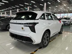 2024 Hongqi HS3 1.5T, белый — фото 6