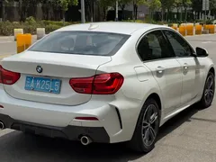 2021 BMW 1 Series 120i M Sport, белый — фото 12