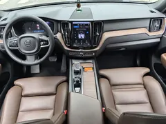 2023 Volvo XC60 4WD Zhiyi Luxury — фото 15