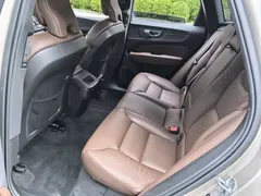 2023 Volvo XC60 4WD Zhiyi Luxury — фото 16