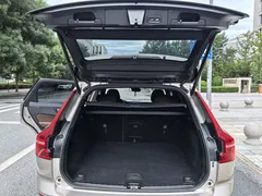 2023 Volvo XC60 4WD Zhiyi Luxury — фото 19