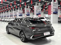2023 Hyundai Elantra 1.5L CVT GLX Elite — фото 6