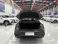 2023 Hyundai Elantra 1.5L CVT GLX Elite — фото 15