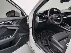 2022 Audi A3L Limousine 35 TFSI, белый — фото 9