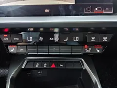 2022 Audi A3L Limousine 35 TFSI, белый — фото 15