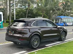 2023 Porsche Cayenne E-Hybrid 2.0T PHEV — фото 6