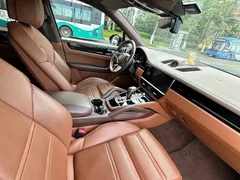 2023 Porsche Cayenne E-Hybrid 2.0T PHEV — фото 12