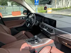 2021 BMW X5 xDrive30i M, чёрный — фото 26