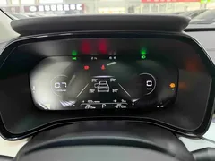 2022 Geely Emgrand L 1.4T CVT, белый — фото 11