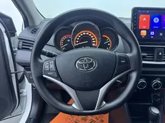 2022 Toyota Yaris L Zhixuan X 1.5L CVT PLUS, белый — фото 10