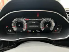 2022 Audi Q3 35 TFSI, белый — фото 9