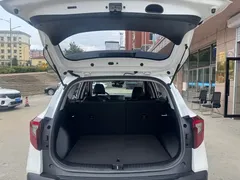 2023 Kia Seltos 1.5L CVT Luxury, белый — фото 7