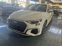 2022 Audi A3L Limousine 35 TFSI Fashion Sport, белый — фото 1