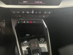 2022 Audi A3L Limousine 35 TFSI Fashion Sport, белый — фото 17