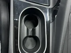 2022 Hyundai Elantra 1.5L CVT LUX Premium, белый — фото 24