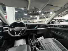 2022 Volkswagen Passat 280TSI Elite, чёрный — фото 10