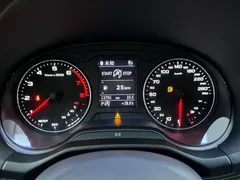 2022 Audi Q2L 35 TFSI, белый — фото 7