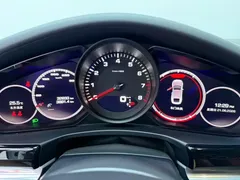 2021 Porsche Panamera 2.9T, белый — фото 4