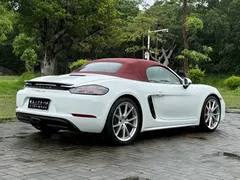 2020 Porsche 718 Boxster 2.0T, белый — фото 10