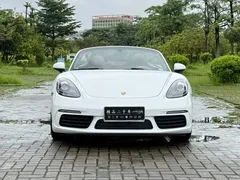 2020 Porsche 718 Boxster 2.0T, белый — фото 15