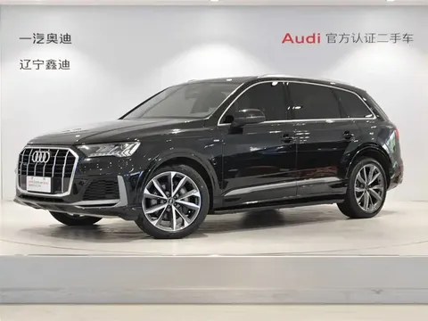 2022 Audi Q7 55 TFSI quattro S line