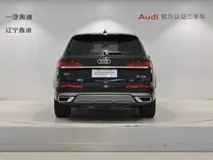 2022 Audi Q7 55 TFSI quattro S line, чёрный — фото 5