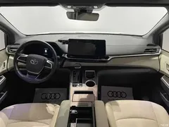 2023 Toyota Granvia 2.5L Hybrid Premium PLUS — фото 7