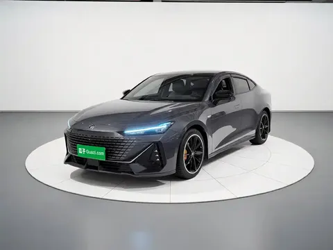 2022 Changan UNI-V 1.5T Premium