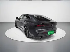 2022 Changan UNI-V 1.5T Premium — фото 5